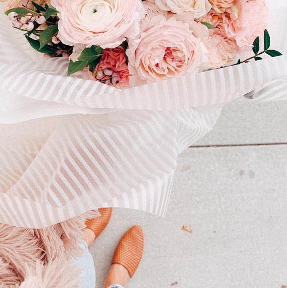 🆕️//The Clementine// Cognac woven Mule/Flats - Picture 8 of 8